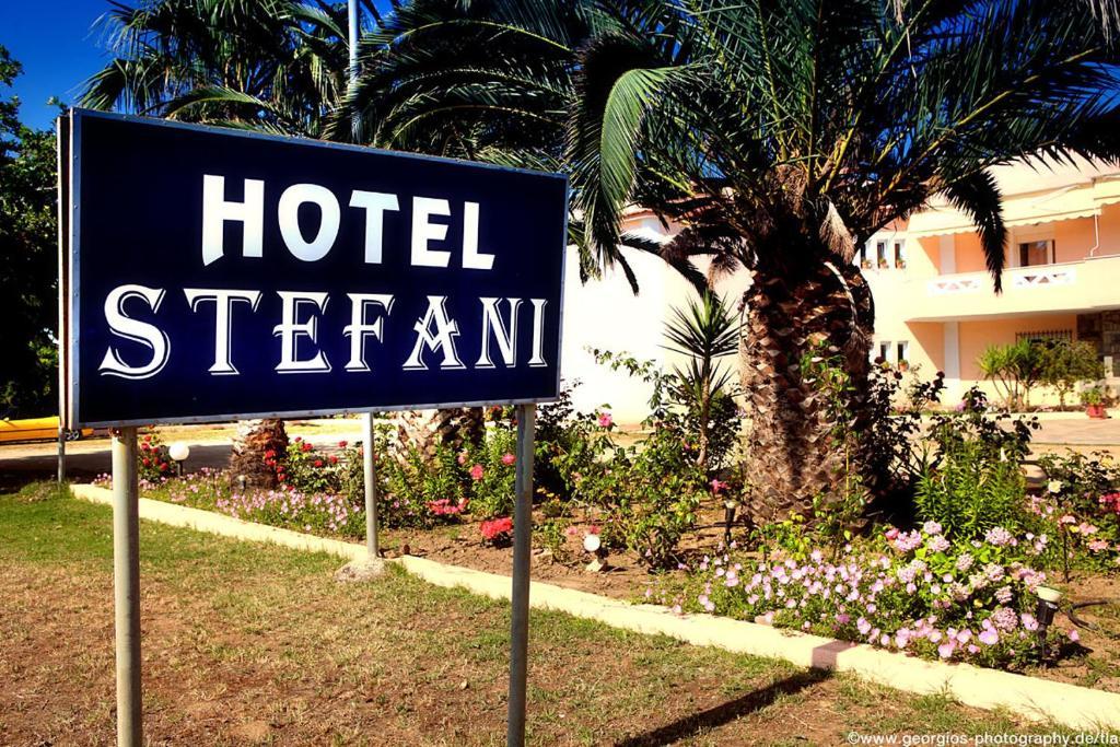 Hotel Stefani 사르티 외부 사진