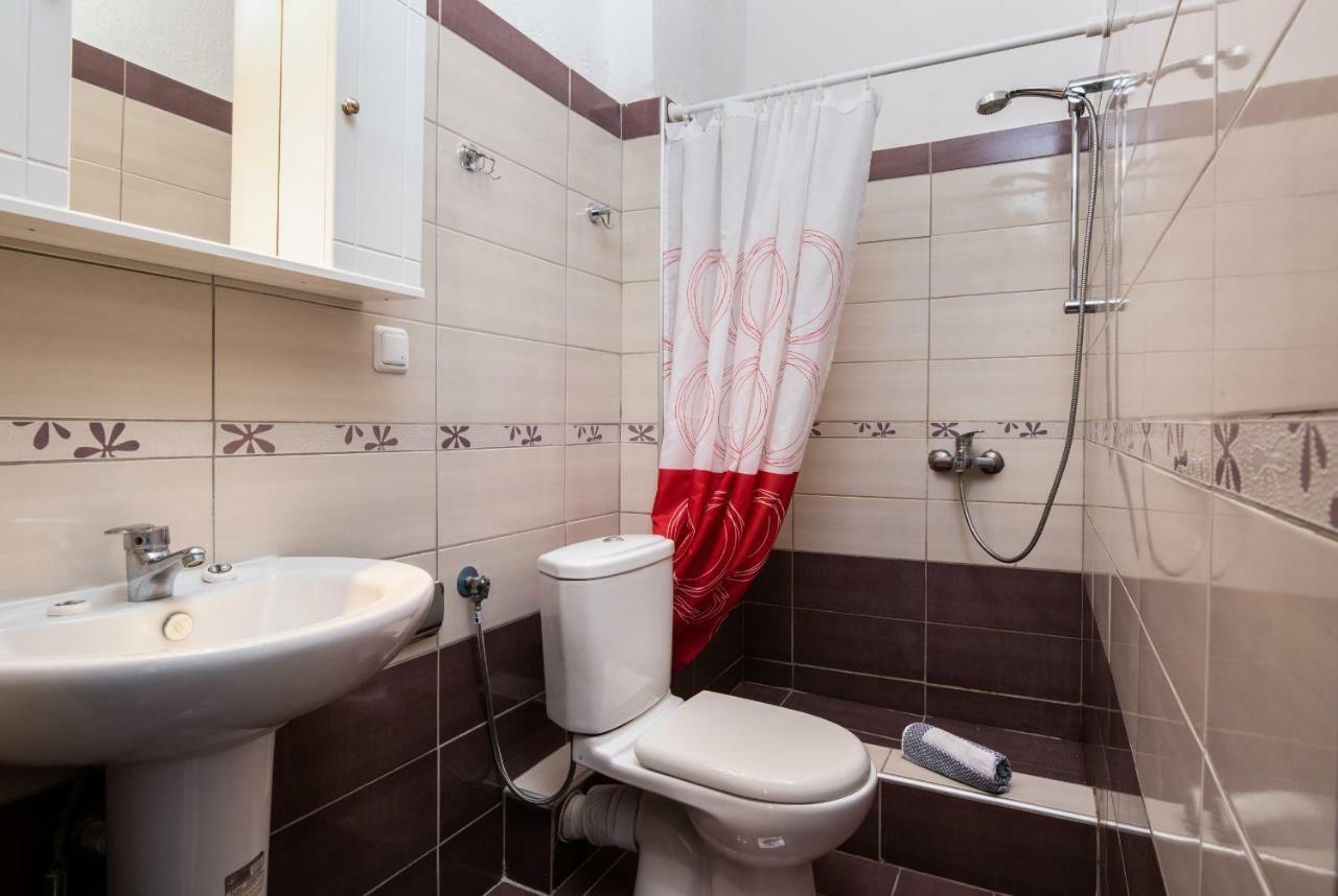 Hotel Stefani 사르티 외부 사진